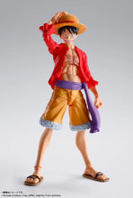 Cargar imagen en el visor de la galería, One Piece S.H.Figuarts Monkey D. Luffy (The Raid on Onigashima)