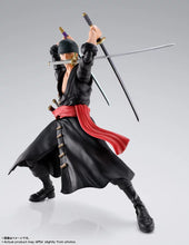 Cargar imagen en el visor de la galería, One Piece S.H.Figuarts Roronoa Zoro (The Raid on Onigashima)