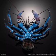 Cargar imagen en el visor de la galería, The Diversity of Life on Earth Coconut Crab Exclusive Figure - ShopAnimeStyle