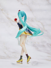 Cargar imagen en el visor de la galería, Vocaloid Hatsune Miku (Snow White Ver.) Wonderland Figure
