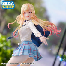 Load image into Gallery viewer, Marin Kitagawa Figure - My Dress-Up Darling by Sega Goods - ShopAnimeStyle
