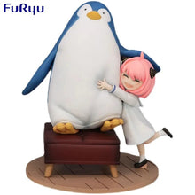 Cargar imagen en el visor de la galería, Spy x Family Exceed Creative Figure by FuRyu: Anya Forger with Penguin - ShopAnimeStyle
