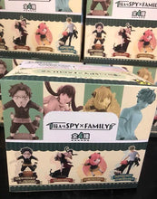 Cargar imagen en el visor de la galería, Spy x Family Petitrama Series Boxed Set of 4 Figures - ShopAnimeStyle
