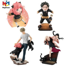 Load image into Gallery viewer, Spy x Family Petitrama Series Boxed Set of 4 Figures - ShopAnimeStyle
