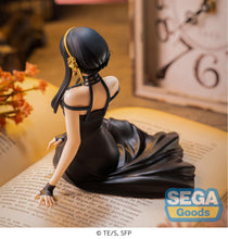 Load image into Gallery viewer, Spy x Family: Yor Forger Premium Perching Figure - ShopAnimeStyle
