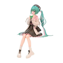 Cargar imagen en el visor de la galería, Vocaloid Hatsune Miku (Autumn Date Ver.) Noodle Stopper Figure - ShopAnimeStyle
