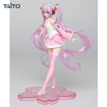 Cargar imagen en el visor de la galería, Vocaloid Sakura Miku (Newly Written Illustration Ver.) Prize Figure - ShopAnimeStyle
